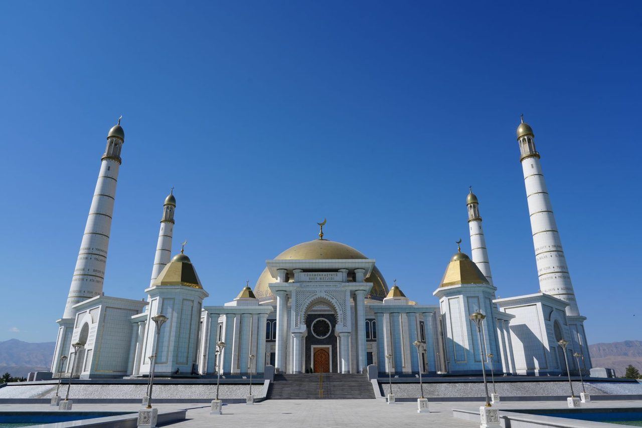 Türkmenbaşy Ruhy Mosque