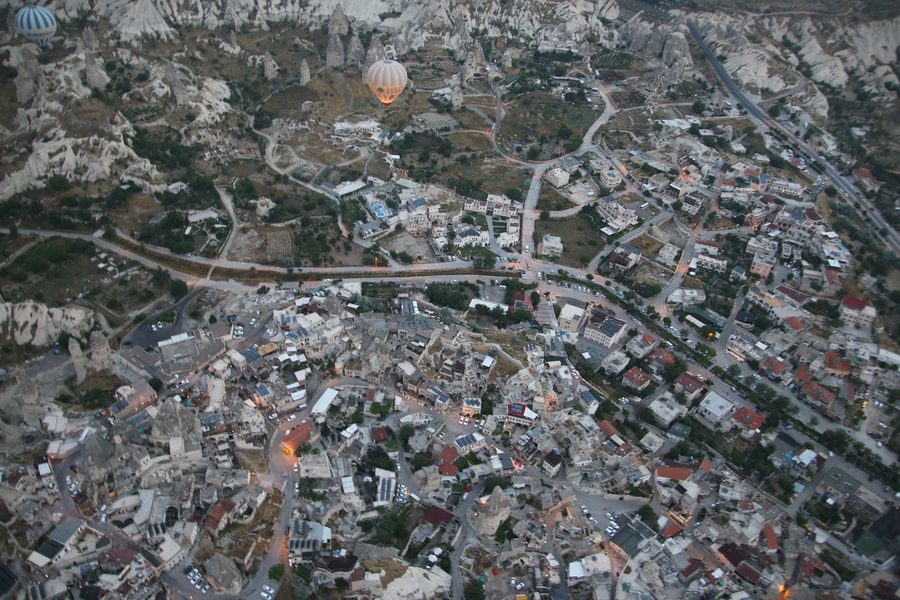 Balloons over the town