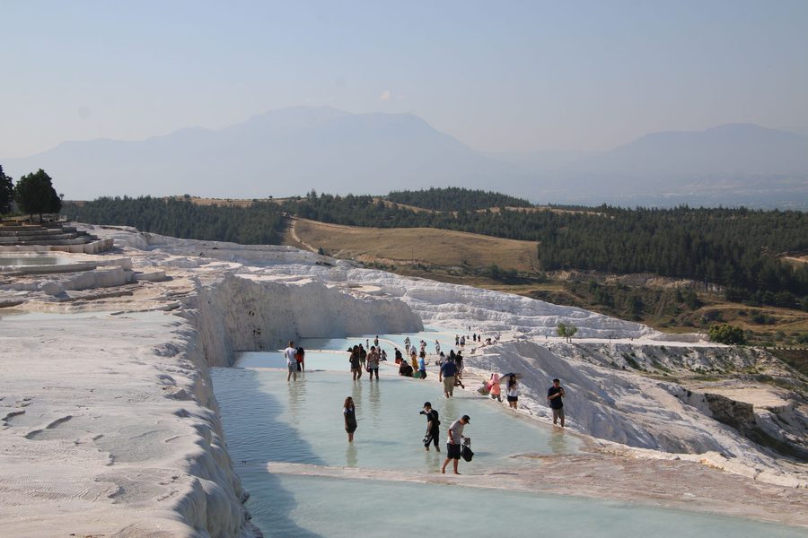 Walking through the thermal pools of Pamukkale