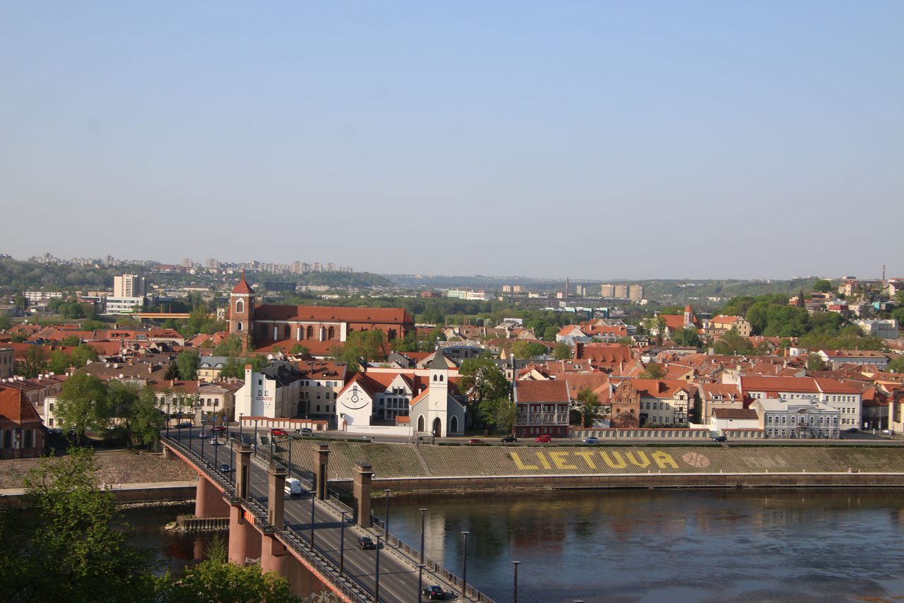 Vytautas the Great Bridge stretching towards the Old Town