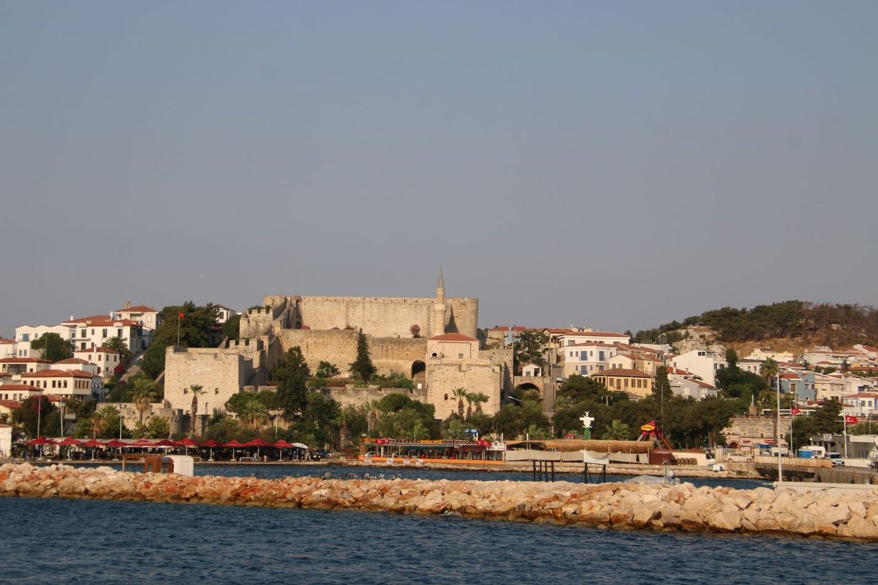 Cesme Castle in Izmir