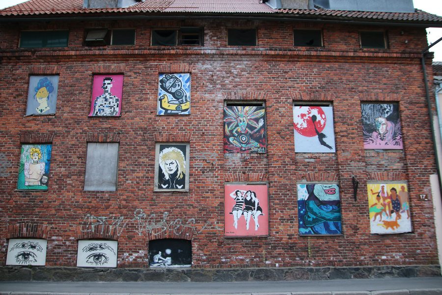 Creative window art gallery