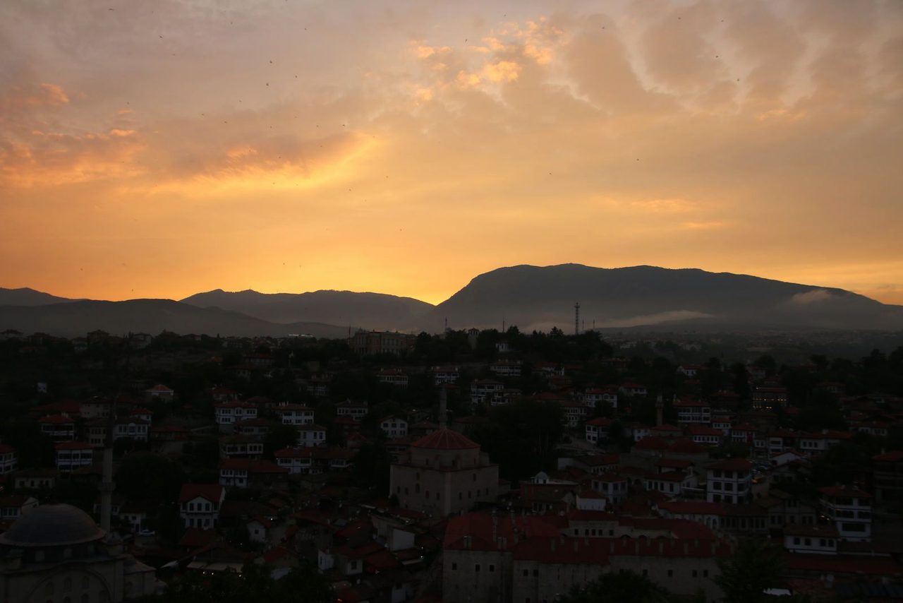 Sunset Over the Mountains