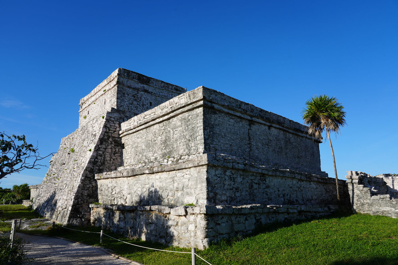 El Castillo