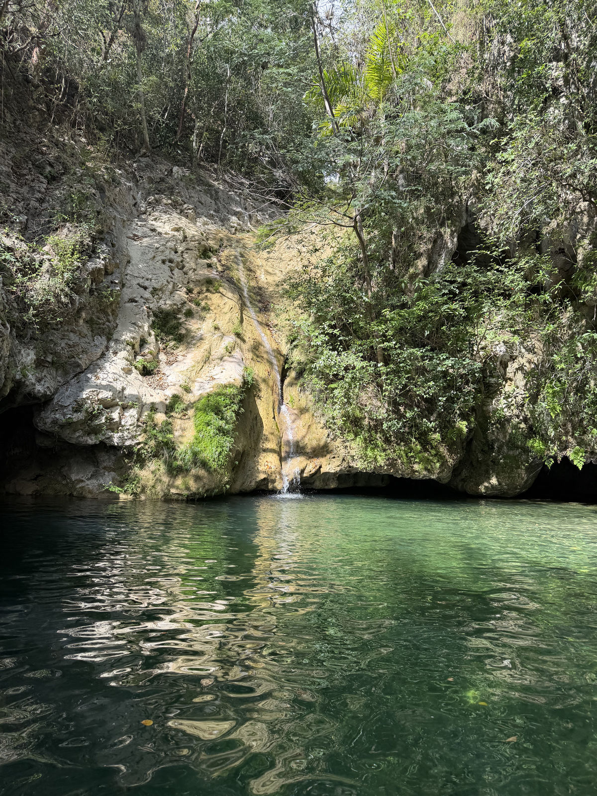 El Pilón Waterfall