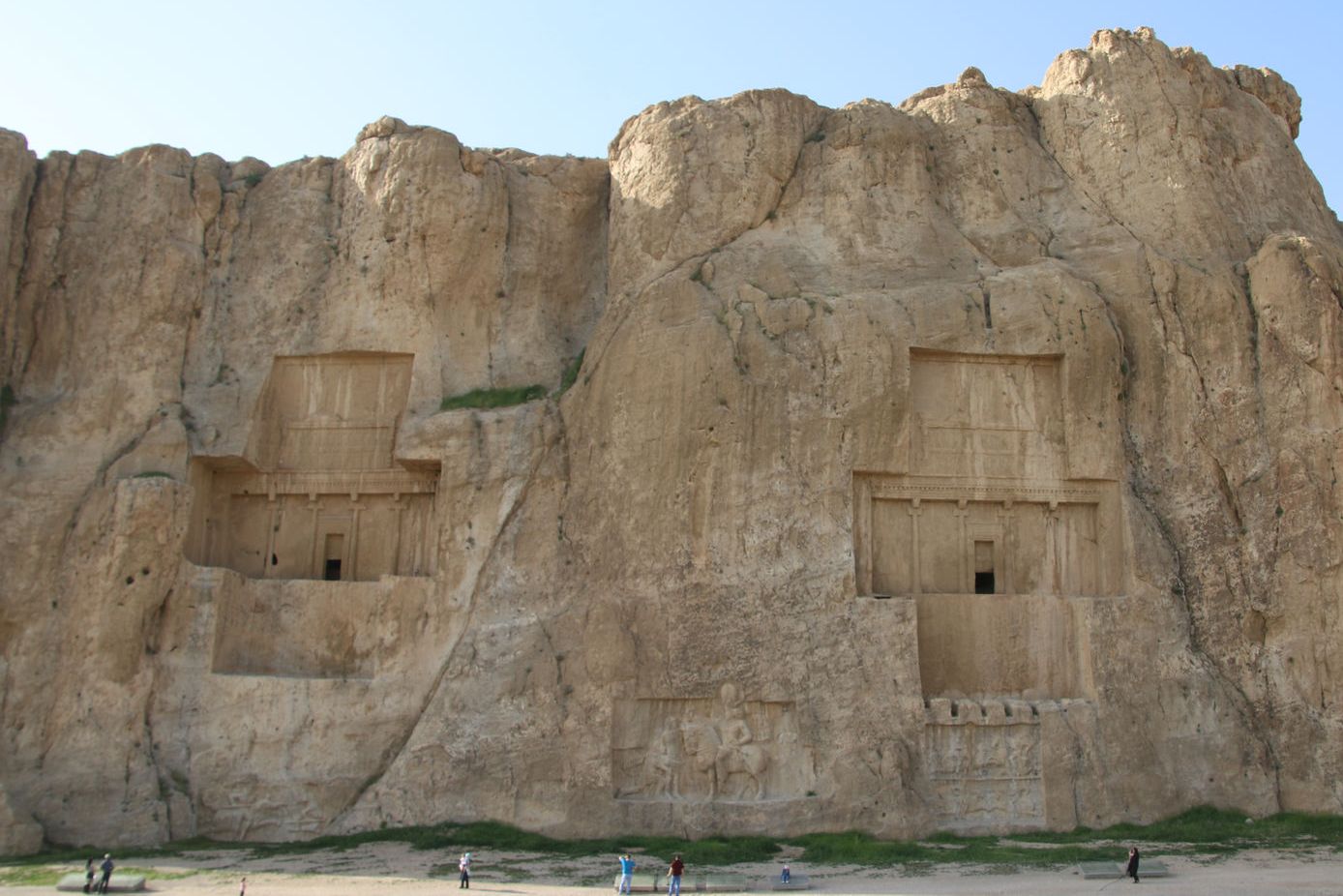 Naqsh-e Rostam (Necropolis)