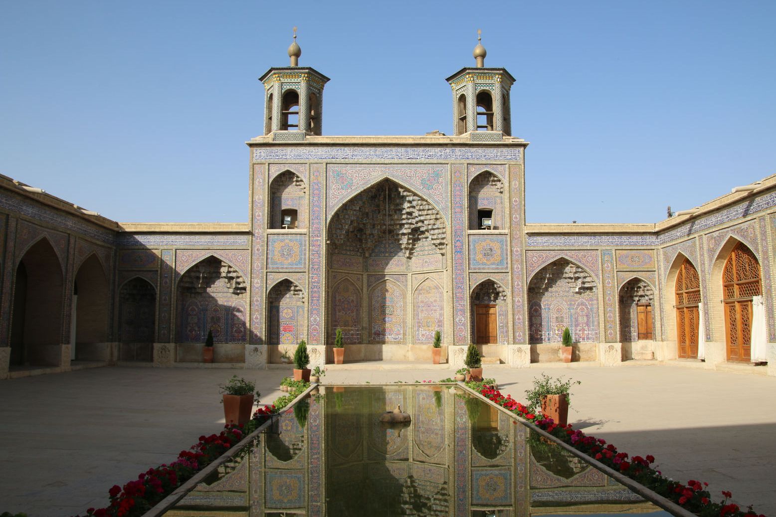 The beautiful courtyard of Nasir al-Mulk Mosque