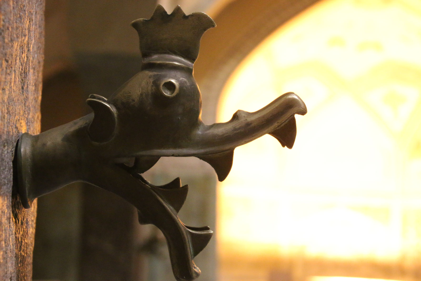 Dragon-shaped bronze faucet at Ali Gholi Agha Hammam