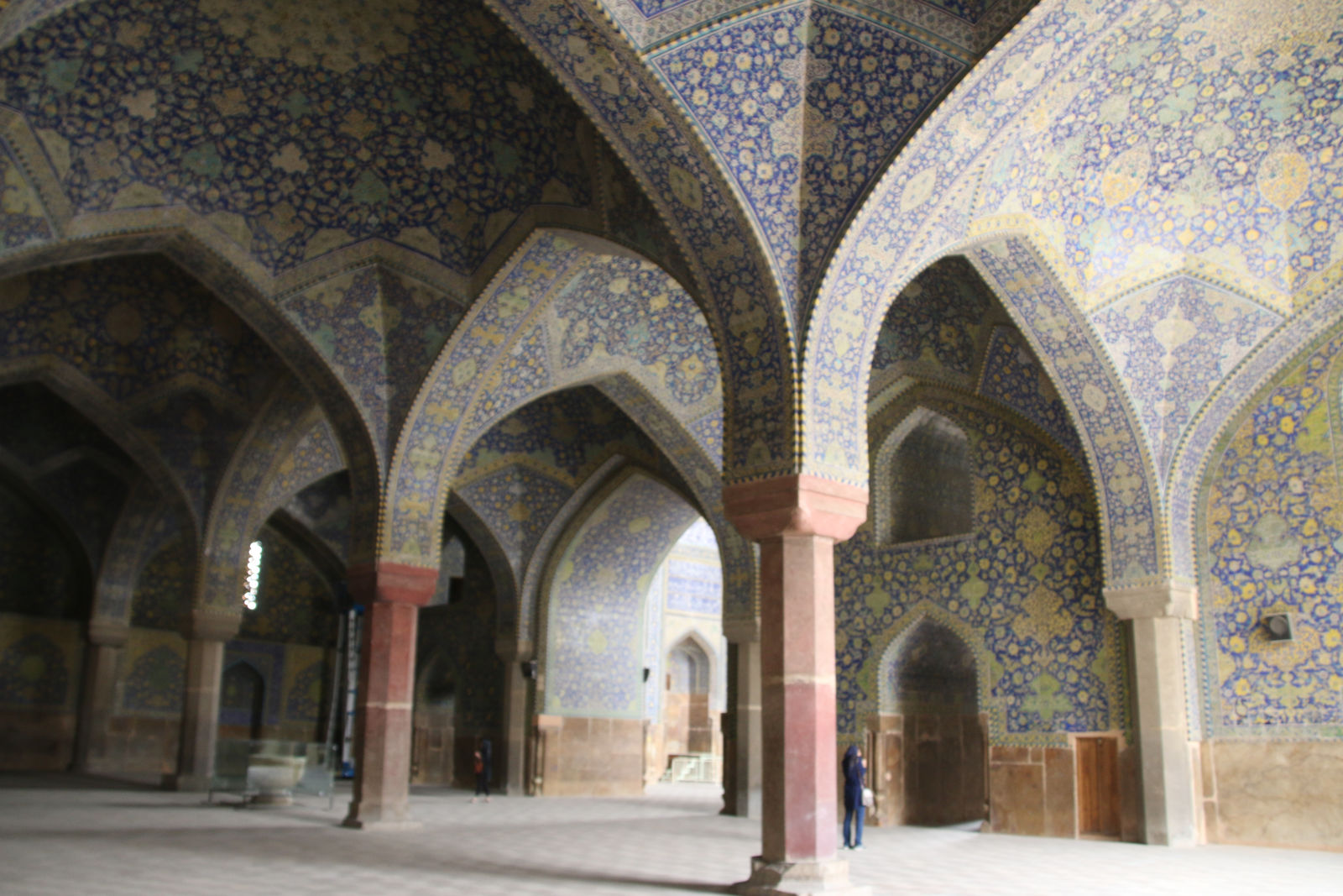 The stunning interior of Shah Mosque
